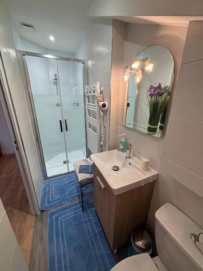 Auberge De La Normandie Junhac Εξωτερικό φωτογραφία